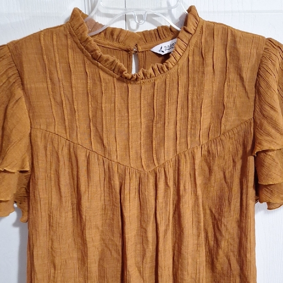 Nanette Lepore Ruffle Short Sleeve Blouse - L - Rust Brown - Picture 3 of 8